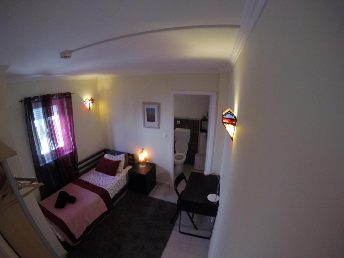 Peniche Surf Lodge 1 エクステリア 写真